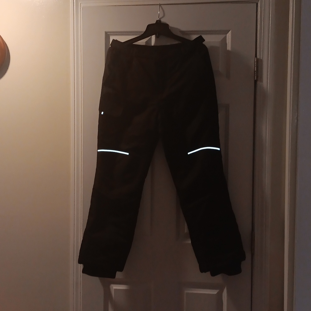 Snow pants